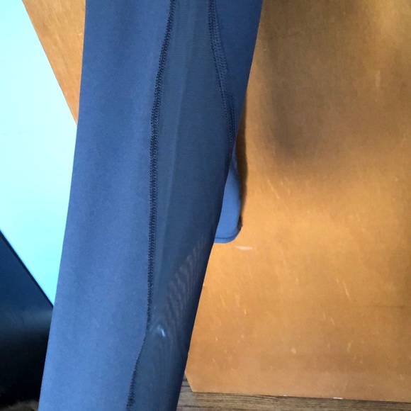 Athletic leggings with side pockets - Picture 4 of 5